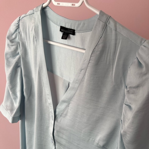 Atelier Industrie baby blue short sleeved blouse - Picture 6 of 13